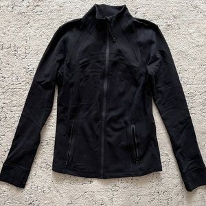 Lululemon. Black. Size 12